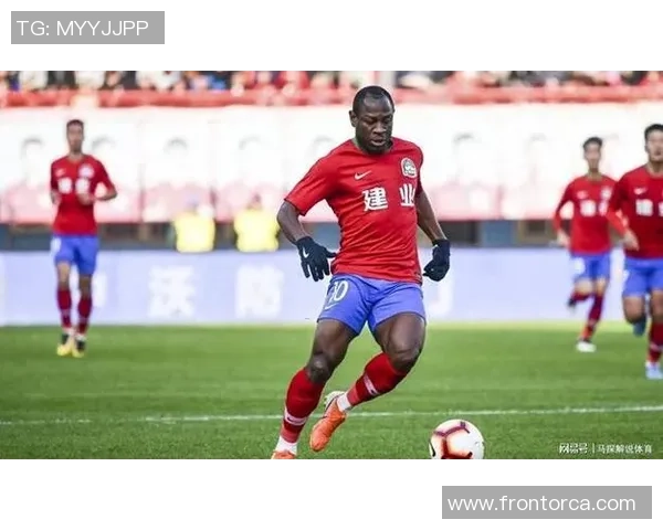 顶级足球明星的超凡技艺与不凡魅力让人叹为观止